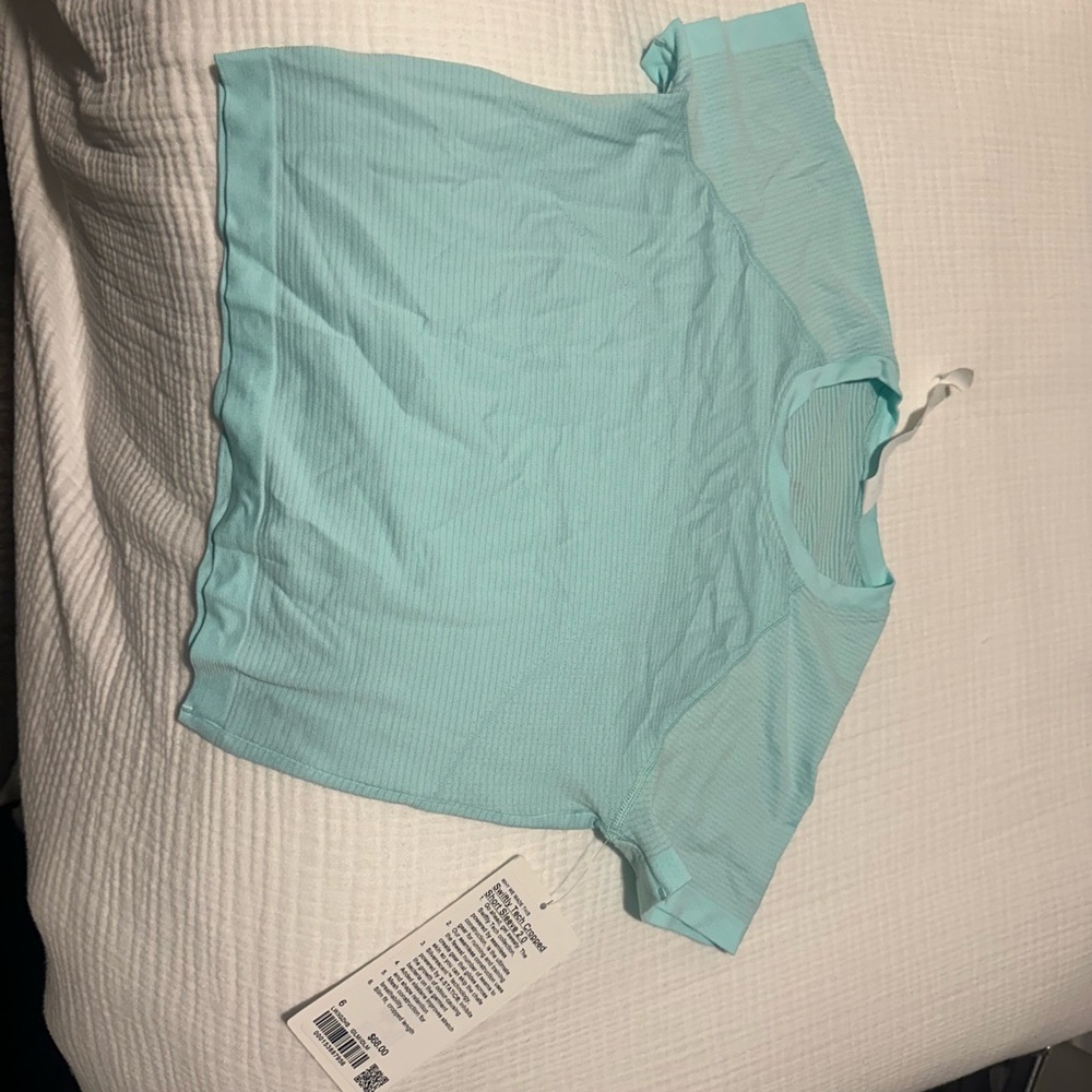 Swiftly Tech SS Cropped